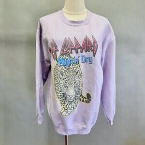 Def Leppard goodie two sleeves High 'n' Dry logo purple sweatshirt Size medium